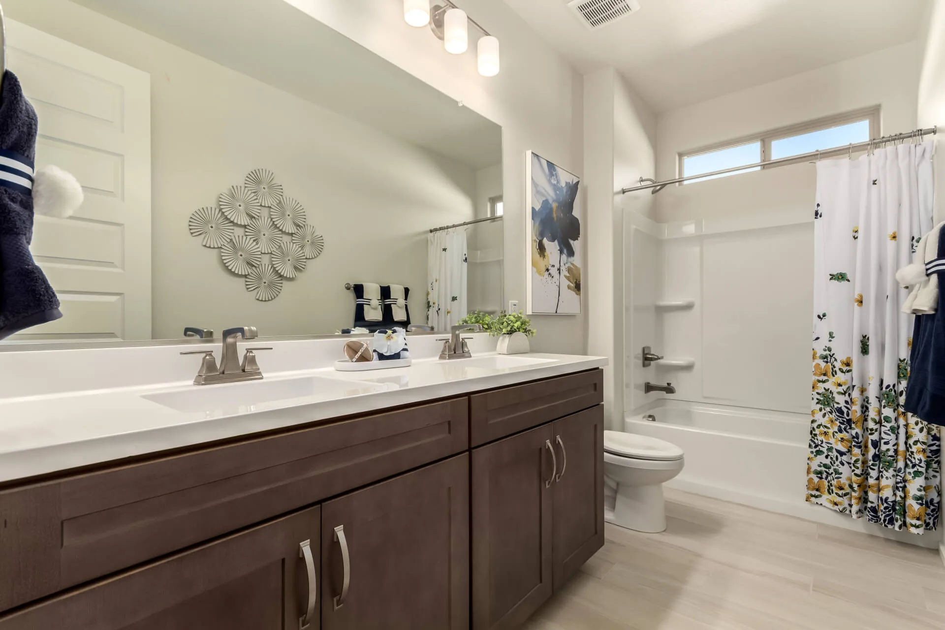 38 - Nightshade 30412