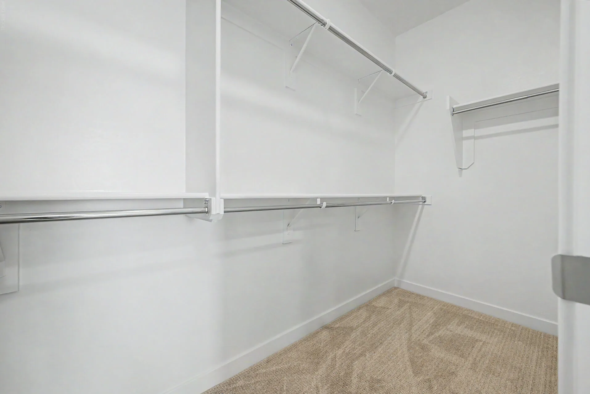 18 - 216 Master Closet