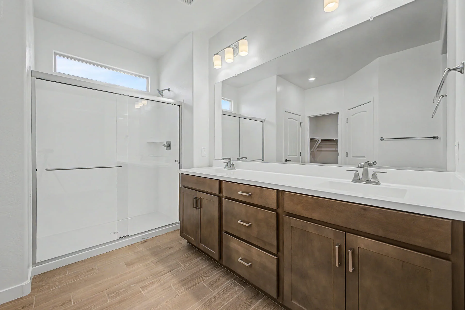 20 AST 2 Master Bath