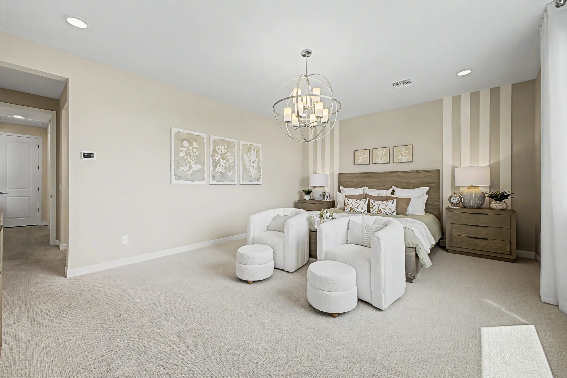22 - 202 Master Bed 3