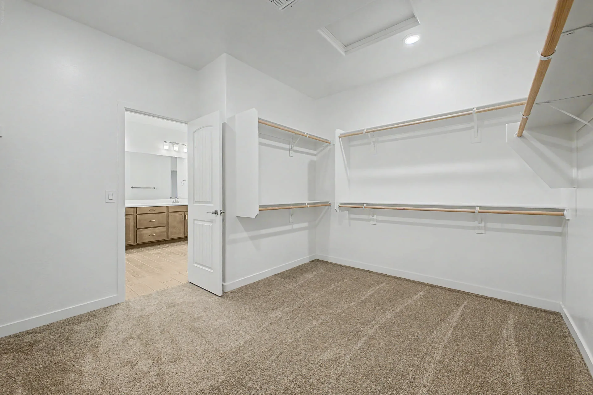 24 AST 2 Master Closet