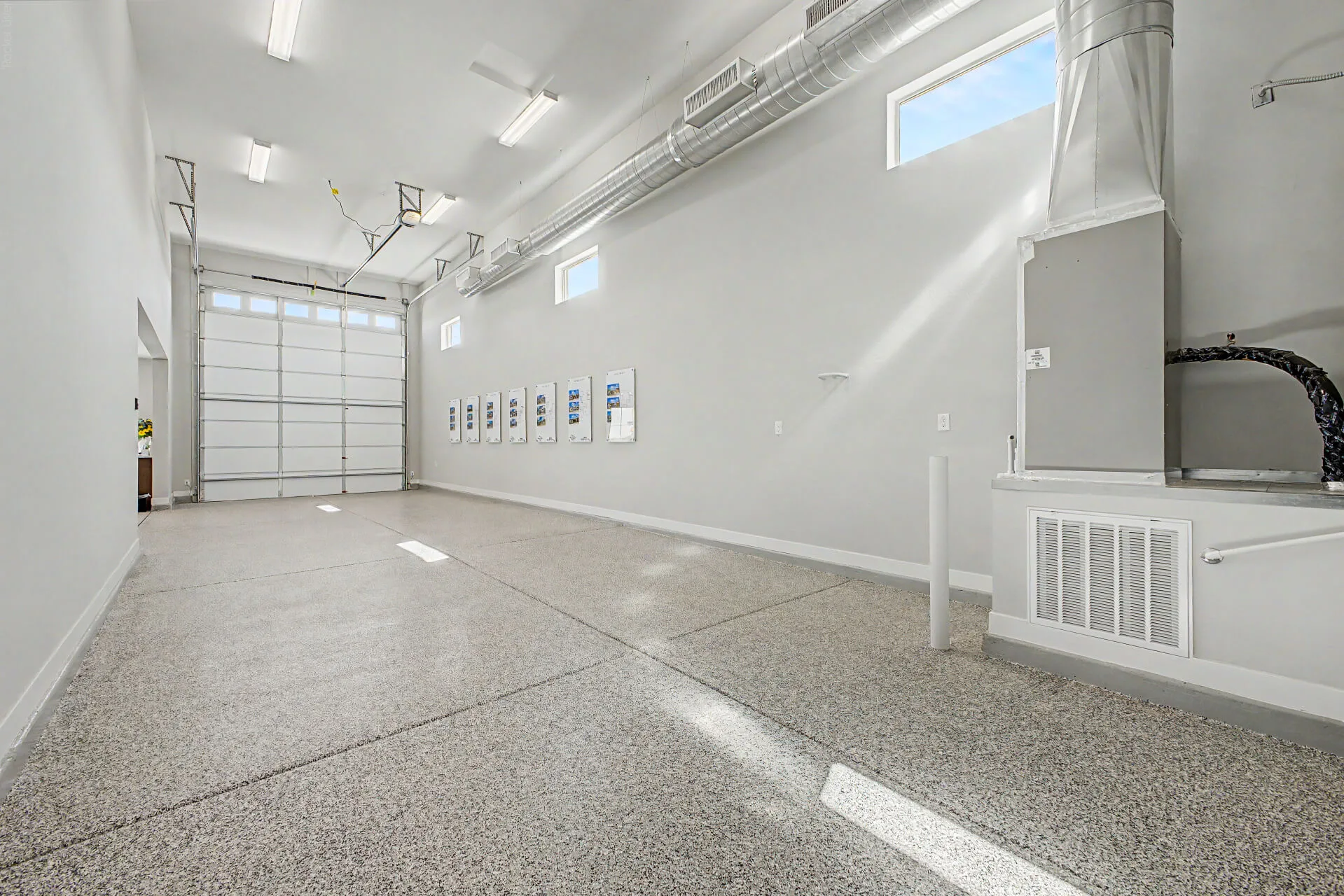 26 - 216 RV Garage 2