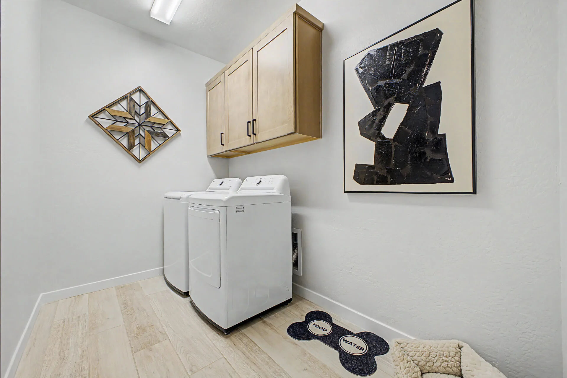 30 - 203 Laundry