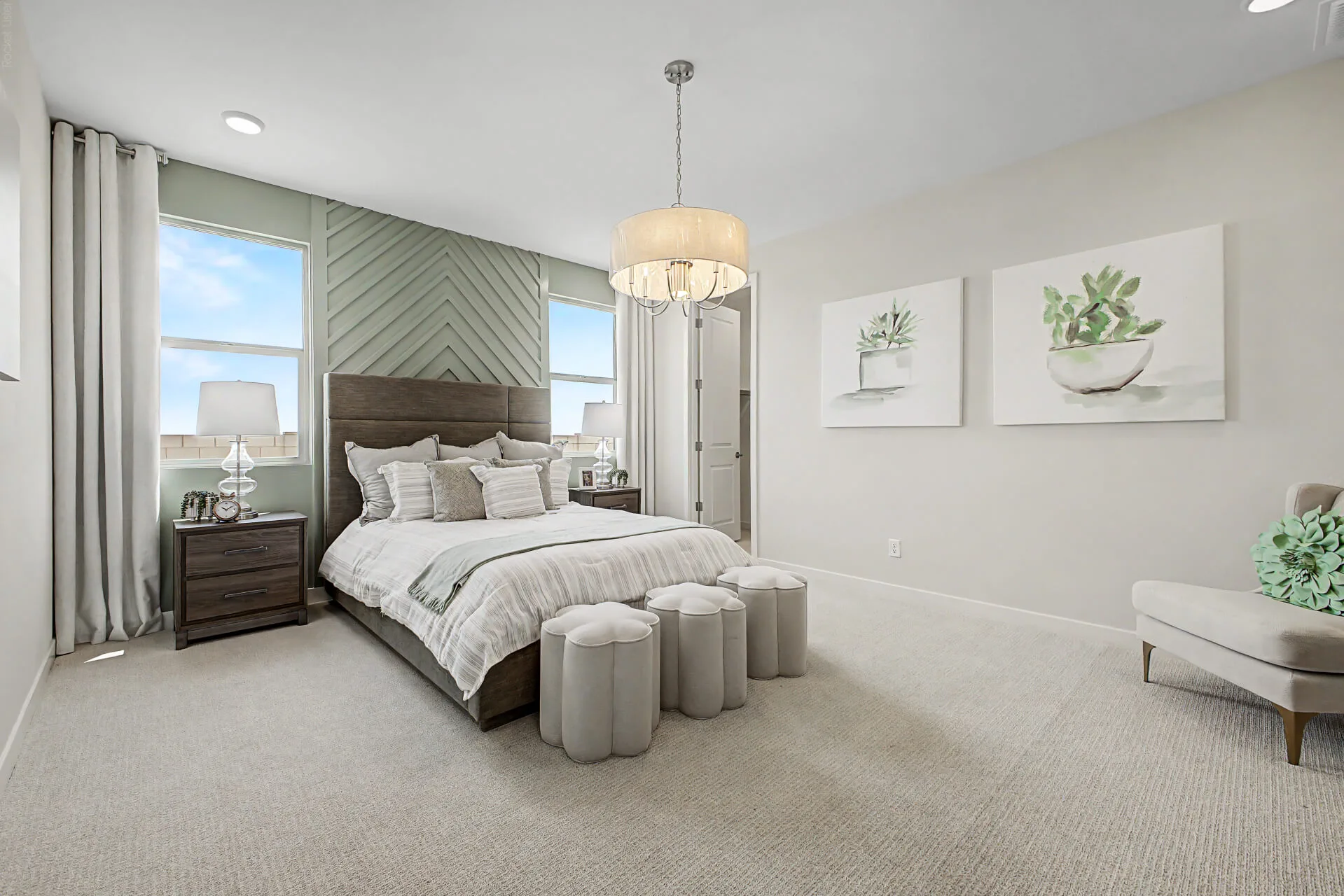 31 - 202 Casita Bed 1