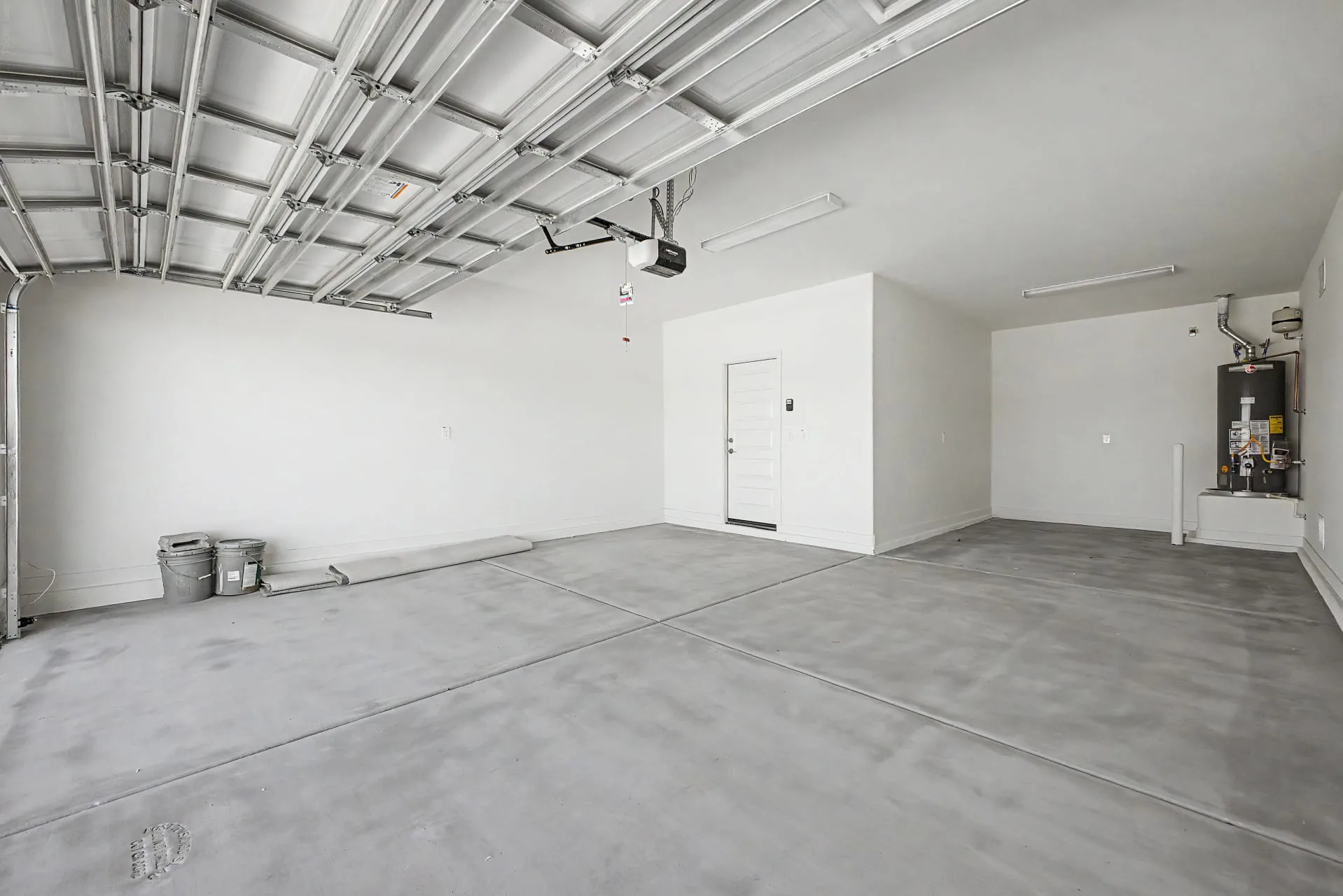 31 AST 3 Garage