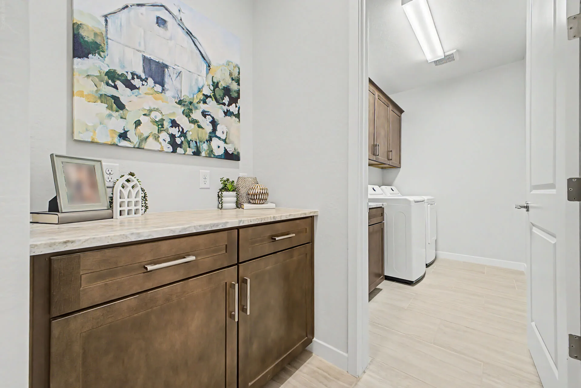 42 - 202 Laundry 1