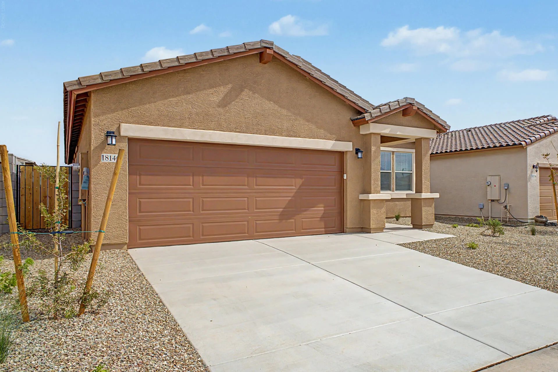 01 - Lot 43 Front 1