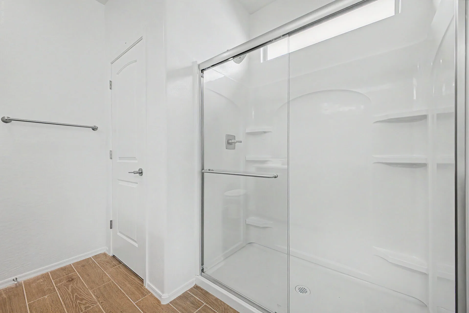 17 - Lot 43 Master Bath 2