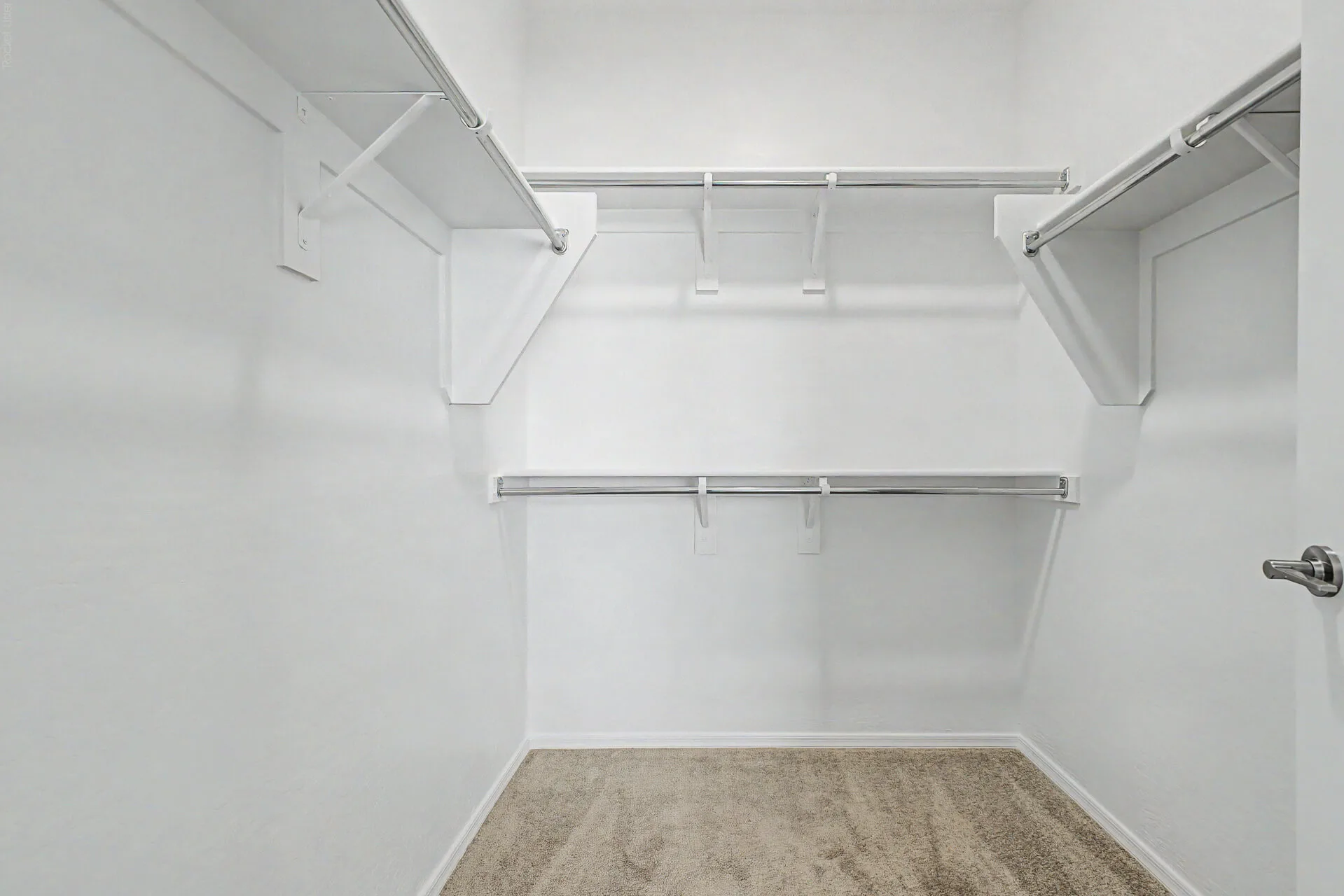 18 - Lot 43 Master Closet