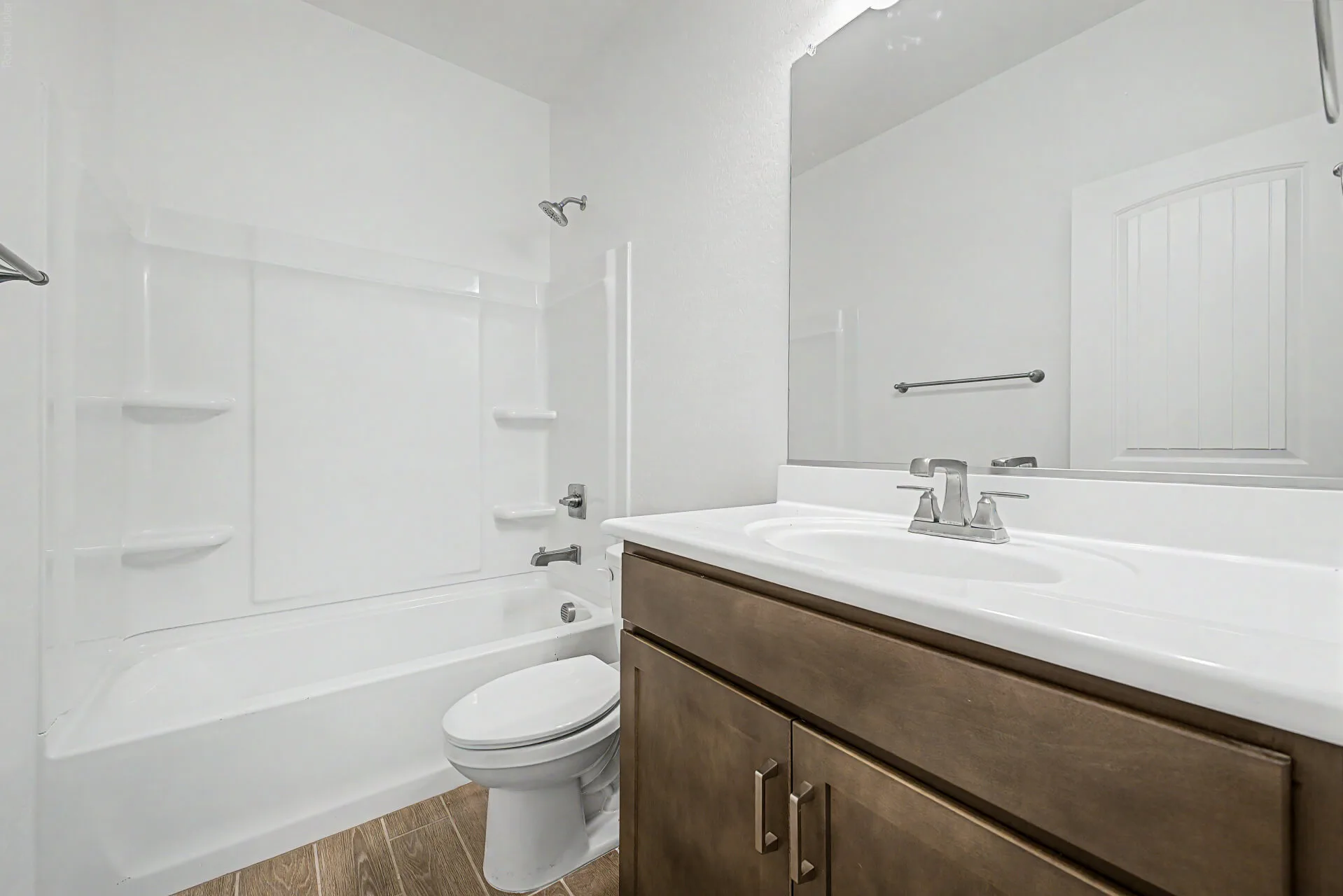 23 - Lot 43 Bath 1